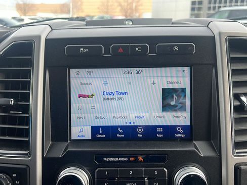 Used 2018 Ford F150 Lariat w/ Equipment Group 502A Luxury image 23