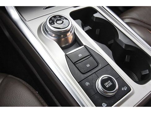 Used 2023 Ford Explorer King Ranch w/ Premium Technology Package image 26