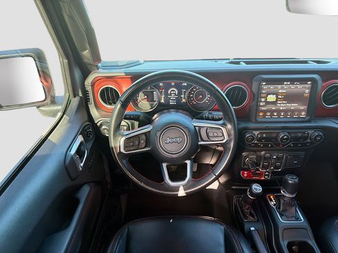 Used 2021 Jeep Wrangler Unlimited Rubicon AWD/4WD image 17