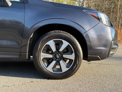 Used 2018 Subaru Forester 2.5i Premium image 9