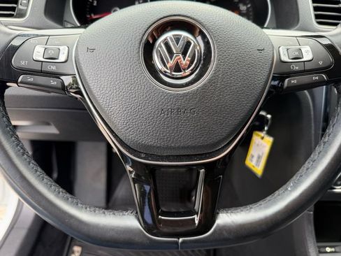 Used 2018 Volkswagen Passat 2.0T R-Line FWD image 20