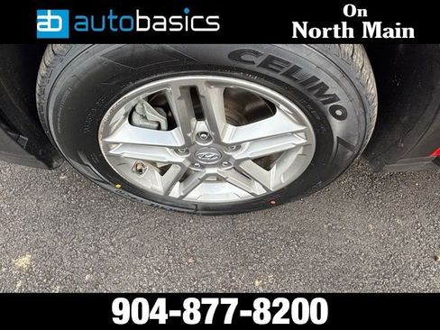 Used 2023 Hyundai Kona SE AWD/4WD image 36