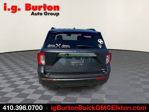 Used 2020 Ford Explorer XLT AWD/4WD image 5