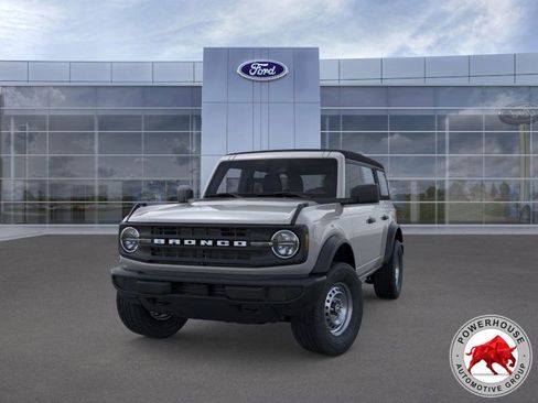 New 2026 Ford Bronco 4-Door AWD/4WD image 3