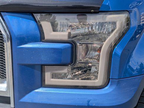 Used 2017 Ford F150 XLT w/ Equipment Group 301A Mid AWD/4WD image 12
