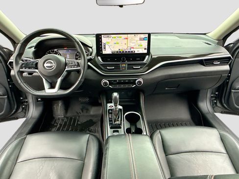 Certified 2023 Nissan Altima 2.5 SR w/ SR Premium Package image 3