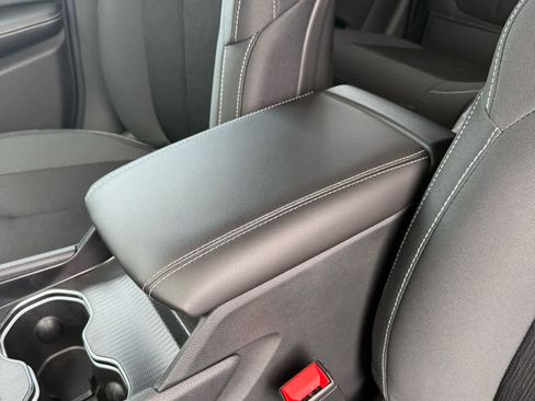 New 2025 Jeep Grand Cherokee L Laredo image 17