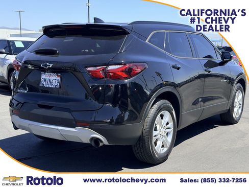 Used 2019 Chevrolet Blazer LT w/ Sound & Technology Package FWD image 6