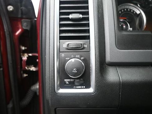 Used 2018 RAM 1500 Big Horn AWD/4WD image 17