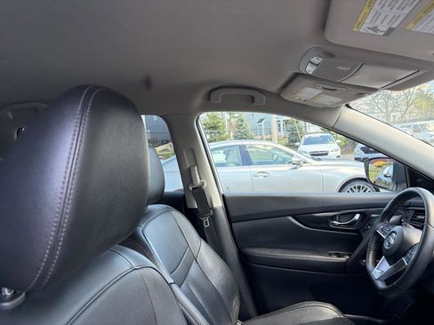 Used 2020 Nissan Rogue SL AWD/4WD image 29