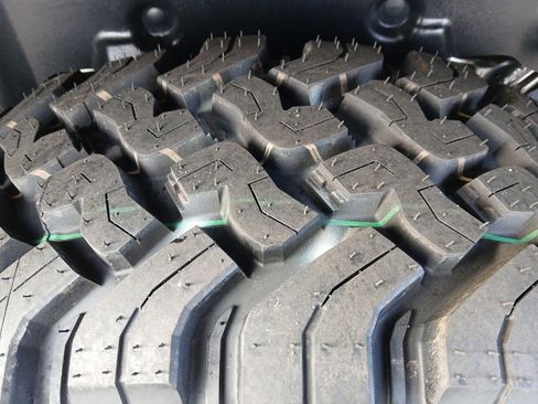 New 2026 Jeep Wrangler Unlimited Sport image 17