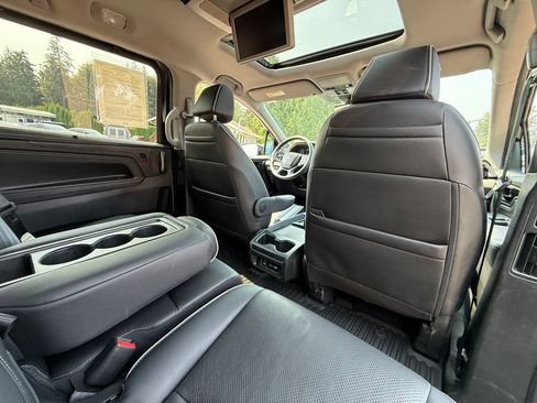 Used 2024 Honda Odyssey Elite image 21