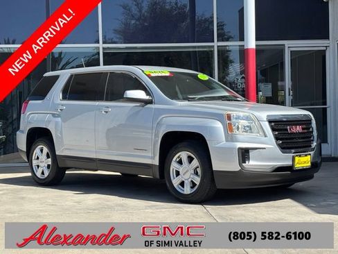 Used 2016 GMC Terrain SLE FWD image 1