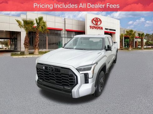 New 2025 Toyota Tundra Limited w/ TRD Off-Road Package AWD/4WD image 18