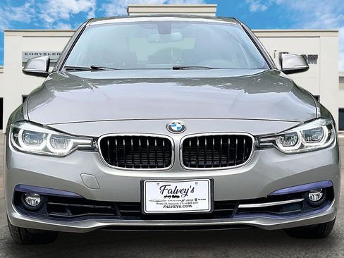 Used 2016 BMW 328i xDrive Sedan AWD/4WD image 3
