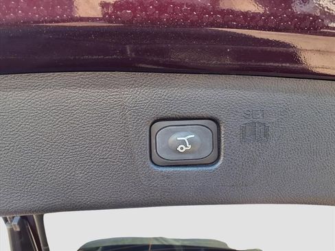 Used 2024 Ford Edge SEL w/ Convenience Package image 40