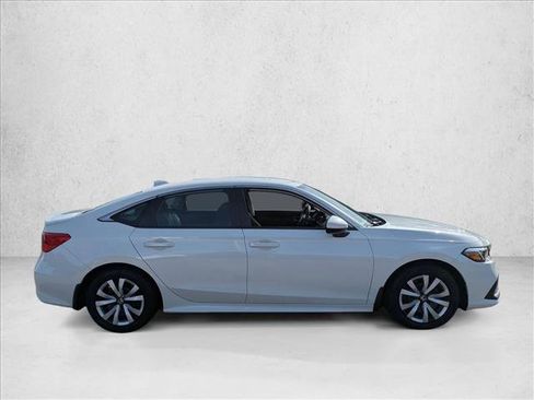 Used 2023 Honda Civic LX image 4