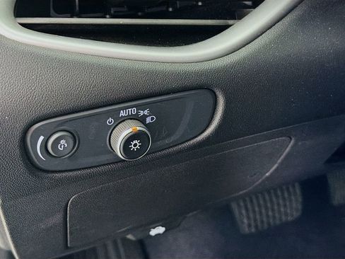 Used 2024 Chevrolet Malibu LT image 12