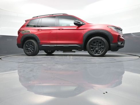 Certified 2023 Honda Passport TrailSport image 29