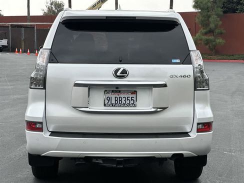 Used 2023 Lexus GX 460 Premium image 5