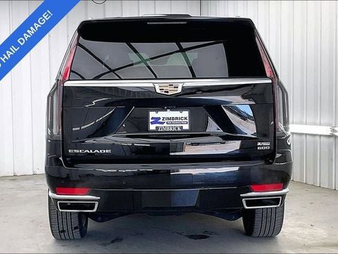 Used 2021 Cadillac Escalade Premium Luxury w/ Performance Package AWD/4WD image 4