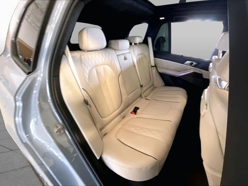 Used 2026 BMW X5 xDrive40i w/ Executive Package AWD/4WD image 18