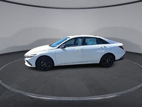 New 2026 Hyundai Elantra SEL Sport image 8