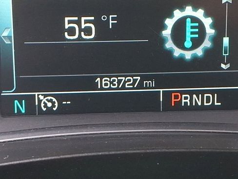 Used 2018 Chevrolet Traverse LT w/ LPO, 'HIT The Road' Package image 20