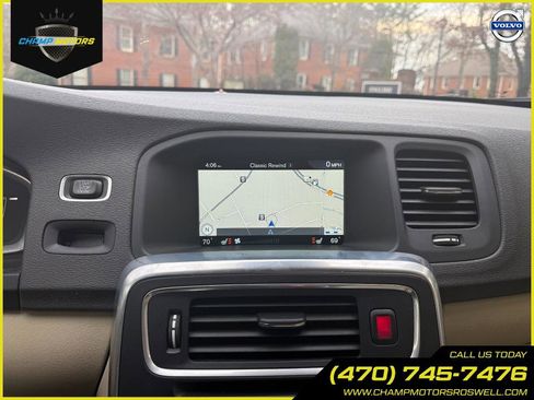 Used 2016 Volvo V60 T5 Premier image 27