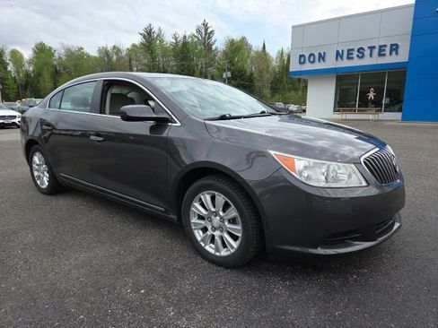 Used 2013 Buick LaCrosse FWD image 1