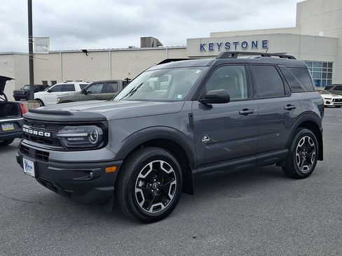Certified 2024 Ford Bronco Sport Outer Banks w/ Tech Package AWD/4WD image 3