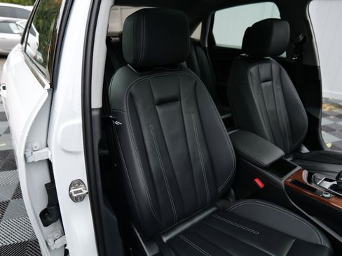 Used 2022 Audi A4 2.0T Premium image 37