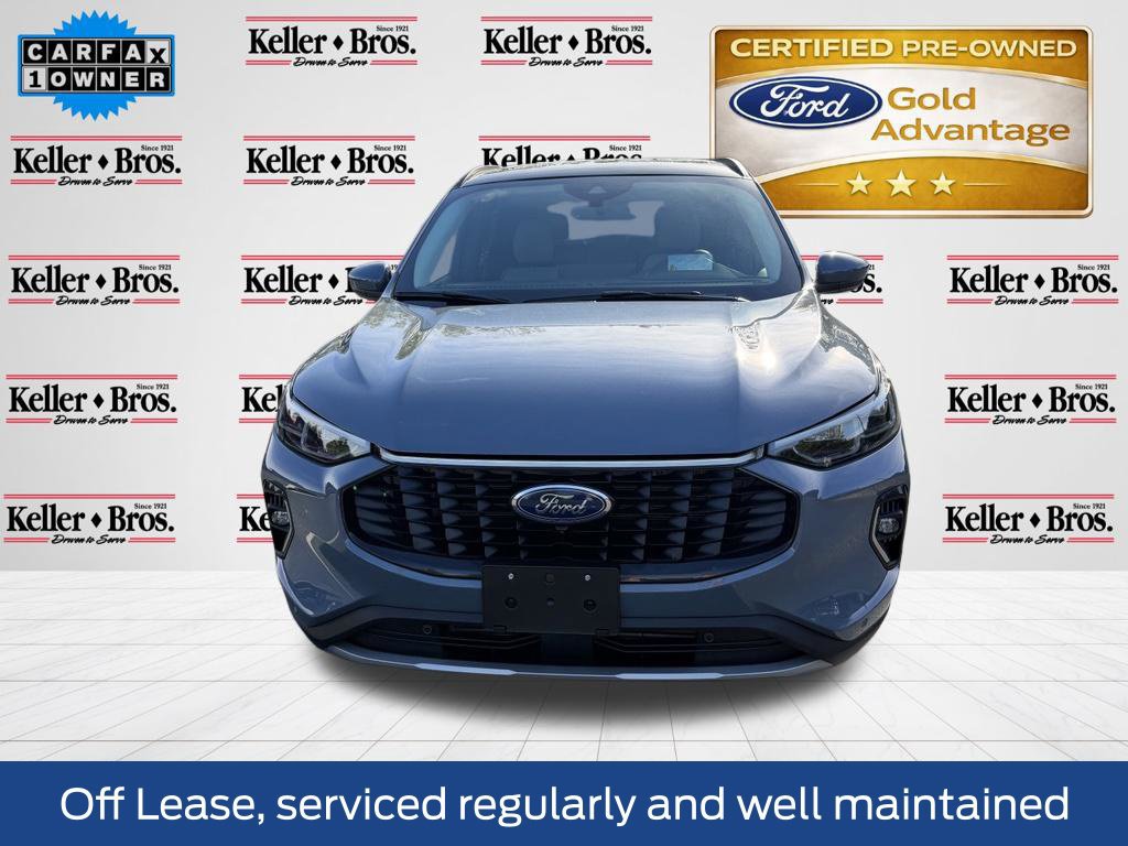 Used 2023 Ford Escape Platinum w/ Premium Technology Package AWD/4WD image 2