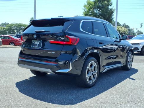 Used 2025 BMW X1 xDrive28i AWD/4WD image 2