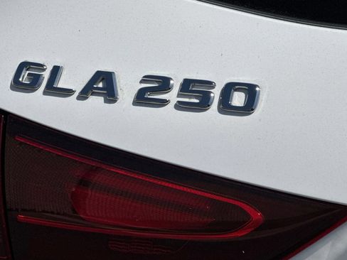Used 2025 Mercedes-Benz GLA 250 image 28