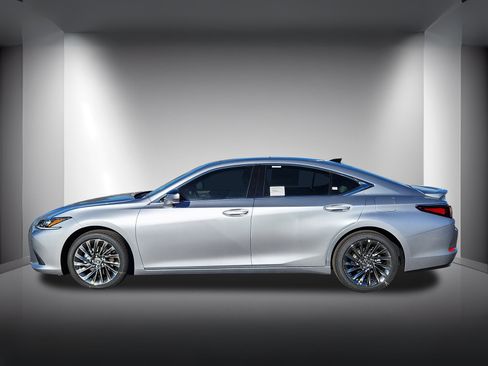 New 2025 Lexus ES 350 Luxury image 2