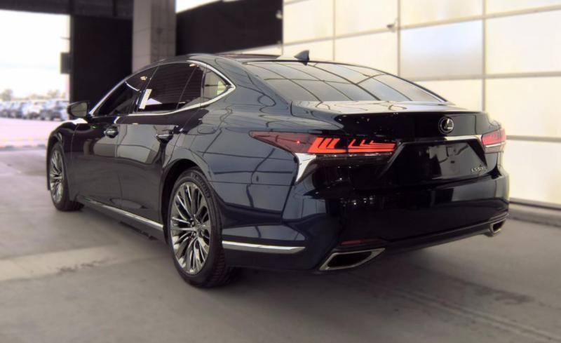 Used 2020 Lexus LS 500 w/ Interior Upgrade Package RWD image 8