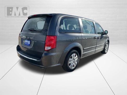 Used 2015 Dodge Grand Caravan American Value Package w/ UConnect Hands-Free Group FWD image 3