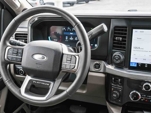 Used 2025 Ford F350 Platinum w/ Platinum Plus Package image 21