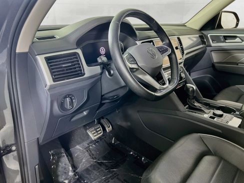 Used 2022 Volkswagen Atlas SEL Premium AWD/4WD image 9