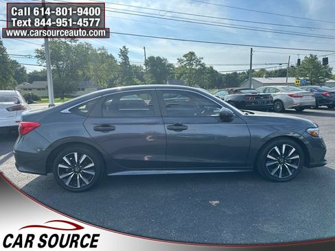 Used 2023 Honda Civic EX image 10