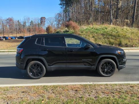 New 2026 Jeep Compass Latitude AWD/4WD image 14
