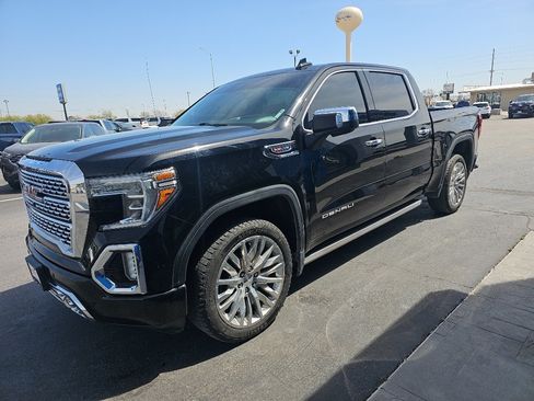 Used 2019 GMC Sierra 1500 Denali w/ Denali Ultimate Package AWD/4WD image 7