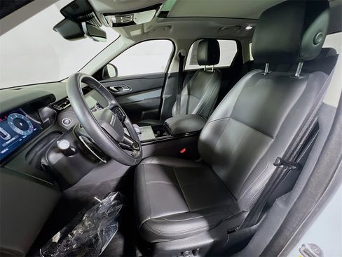 Used 2024 Land Rover Range Rover Velar S image 19