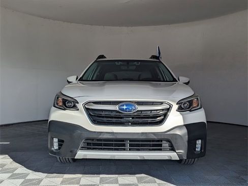 Certified 2020 Subaru Outback Limited image 3
