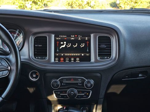 Used 2023 Dodge Charger SXT image 23