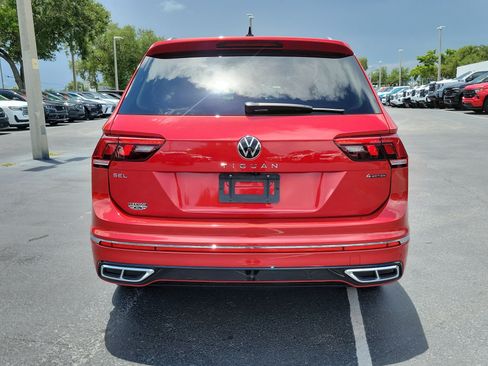 Used 2024 Volkswagen Tiguan SEL R-Line AWD/4WD image 8
