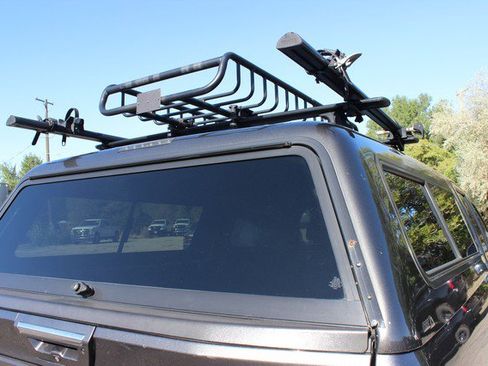 Used 2016 Ford F150 Platinum w/ Equipment Group 701A Luxury image 18