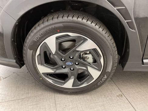 Used 2024 Subaru Crosstrek 2.5i Limited w/ Crosstrek Mirror Package image 11