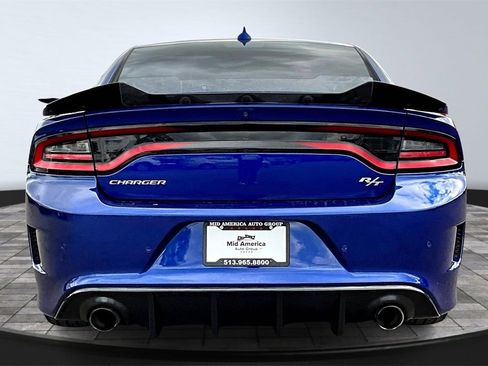Used 2022 Dodge Charger R/T w/ Performance Handling Group image 4